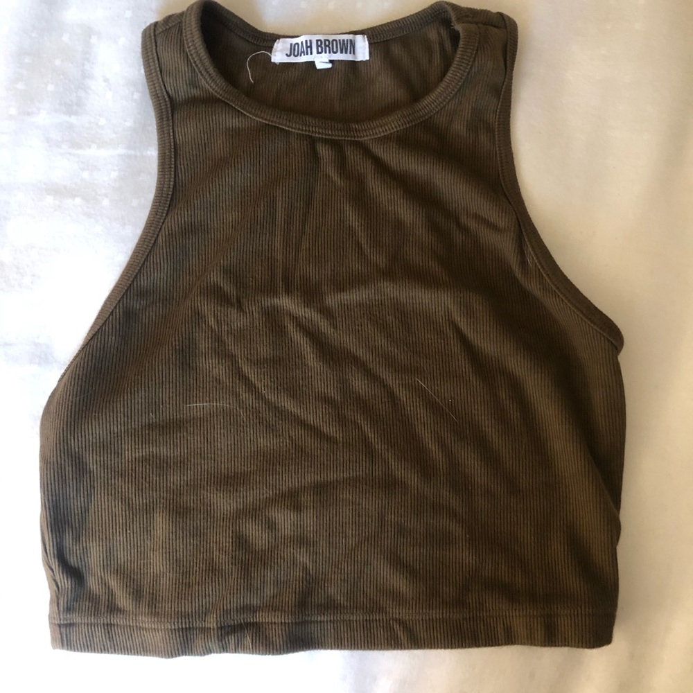 Joah brown crop top